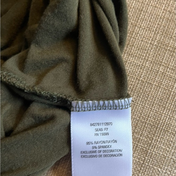 Olive Green Cold Shoulder Top with Lace Trim - Picture 4 of 4